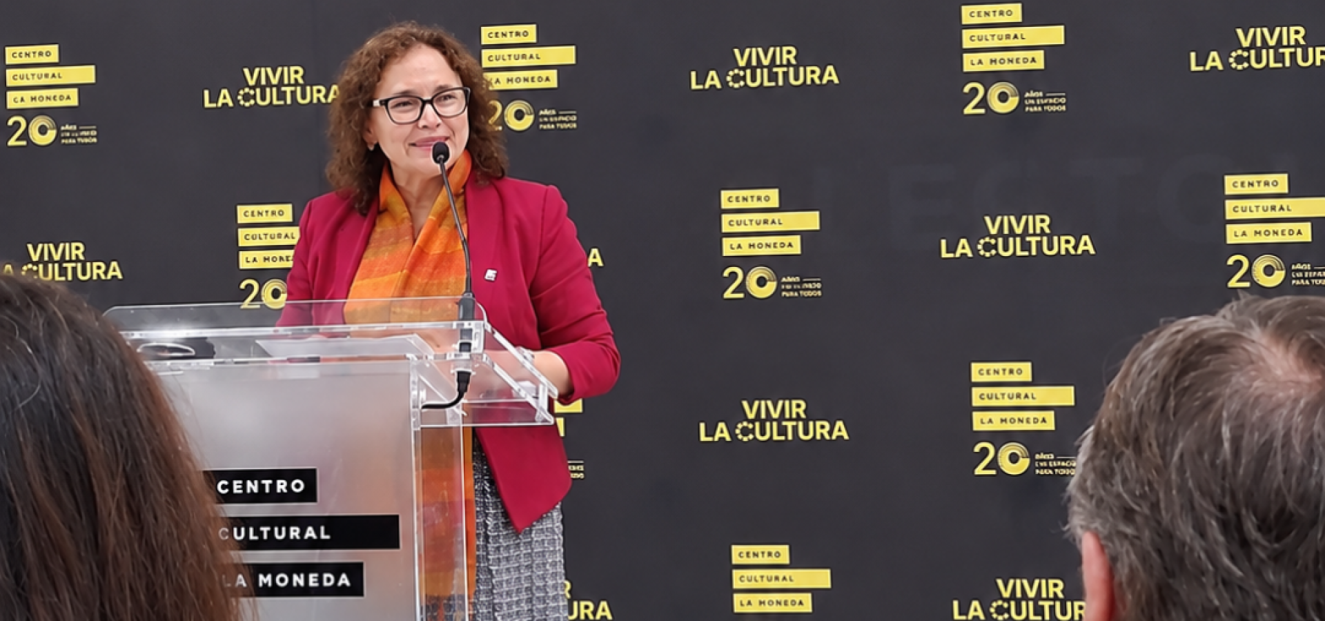 Directora de DIRAC resalta labor de Translating Chile en despedida de delegación chilena a Frankfurt 2026